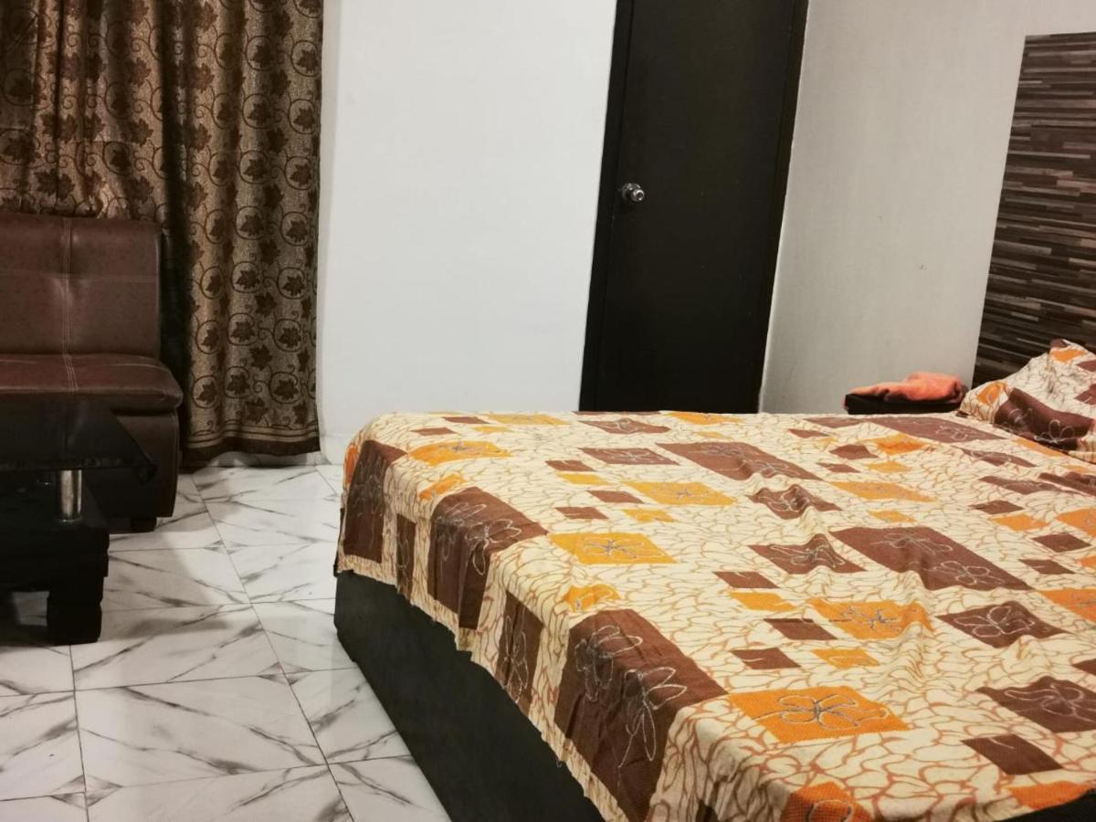 Gulshan Guest House Karachi Exteriör bild