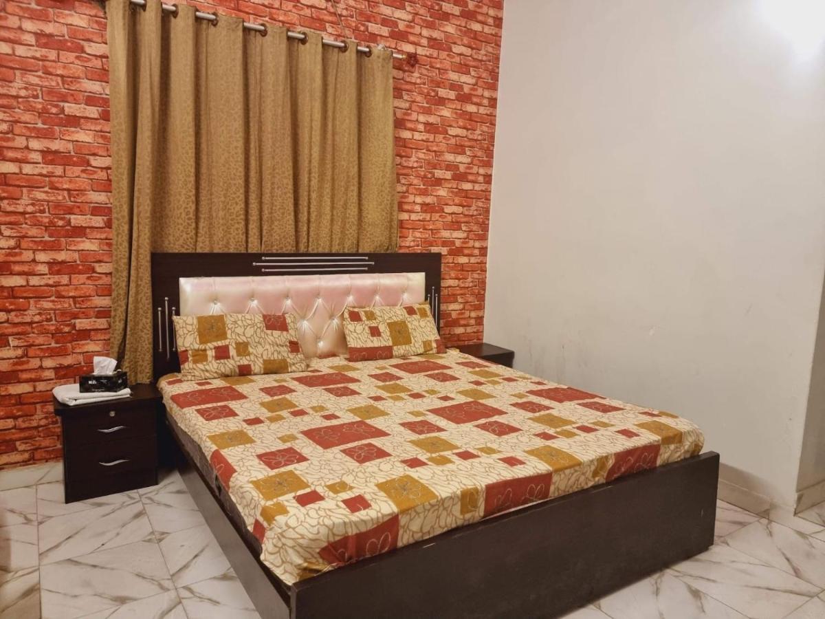 Gulshan Guest House Karachi Exteriör bild