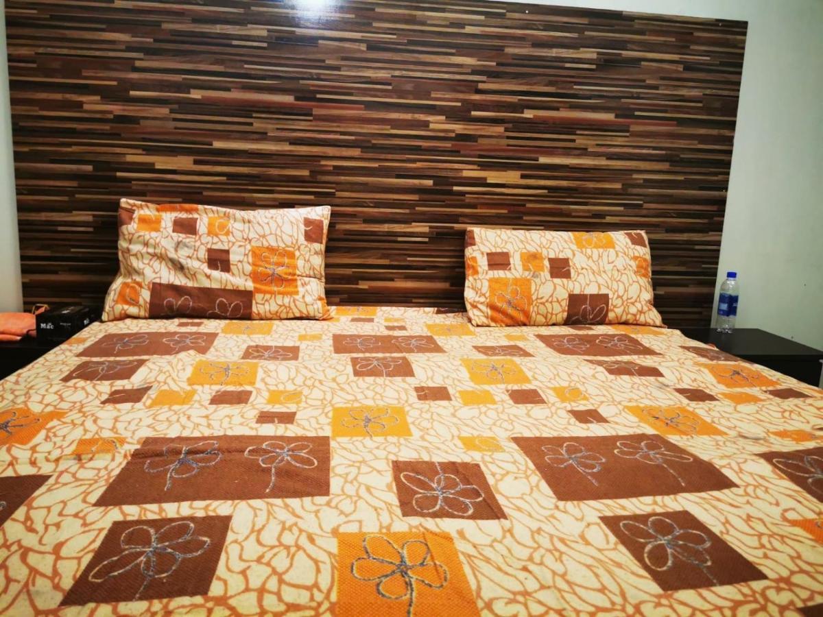 Gulshan Guest House Karachi Exteriör bild