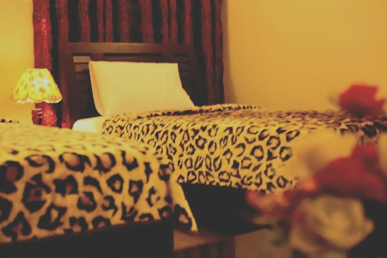 Gulshan Guest House Karachi Exteriör bild